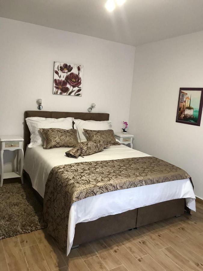 Apartment Center Roko Split Eksteriør billede